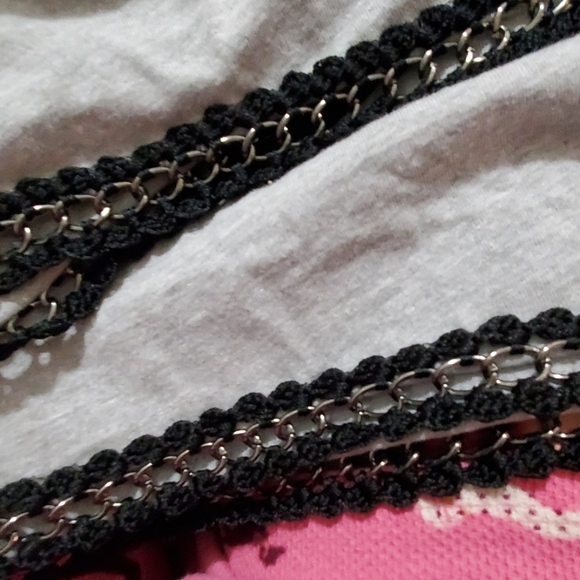 Emma & Sam•NWT•gray w/black trim•chain detail• - Picture 4 of 16